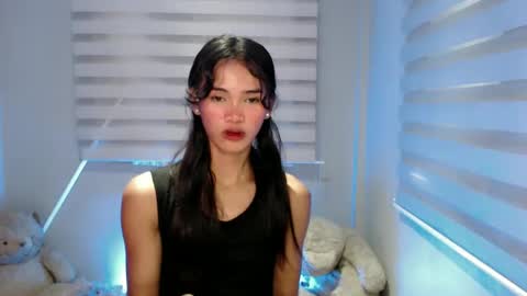 ursandra_xx online show from 12.30.24