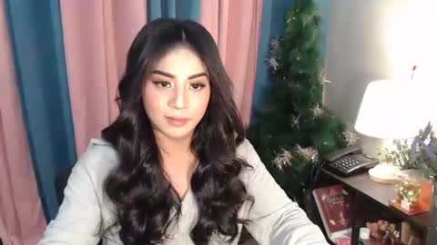 JUST CALL ME CALI online show from 10.13.25