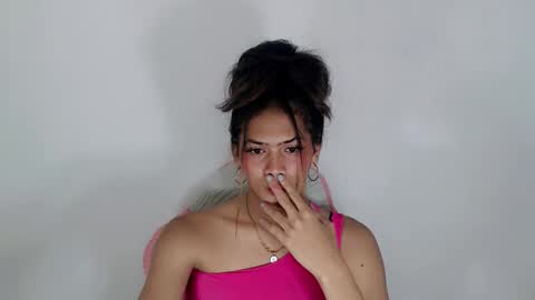 Snapshot of ursexy_diamondcum chatting on 03.01.26 RAZ online show from 03.01.26