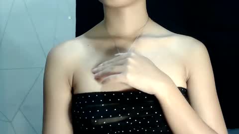 Snapshot of urskinny_girl chatting on 01.24.25 Jane online show from 01.24.25