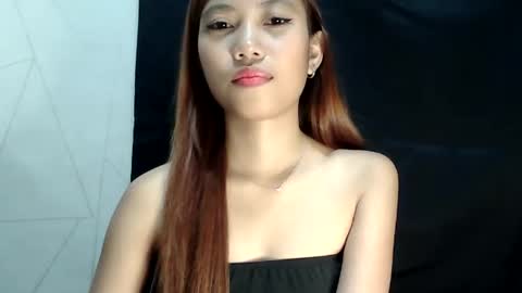 Snapshot of urskinny_girl chatting on 01.28.25 Jane online show from 01.28.25