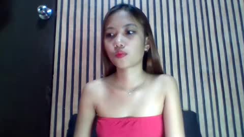 Snapshot of urskinny_girl chatting on 03.10.25 Jane online show from 03.10.25