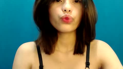 Snapshot of urskinny_girl chatting on 09.30.25 Jane online show from 09.30.25