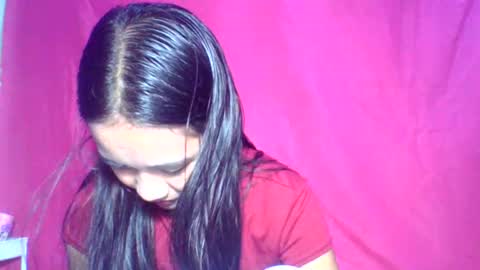 Urskinnygirl4u18 - ROSE ROOM online show from 03.03.25