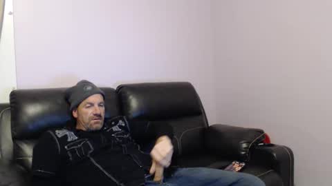 urslav75 online show from 12.14.25