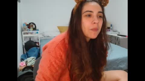 ursumi1 online show from 11.06.25