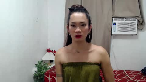 Snapshot of ursweet_amber7 chatting on 05.10.26 ursweet_amber7 online show from 05.10.26