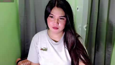 Snapshot of ursweet_ashley chatting on 12.05.24 online show from 12.05.24