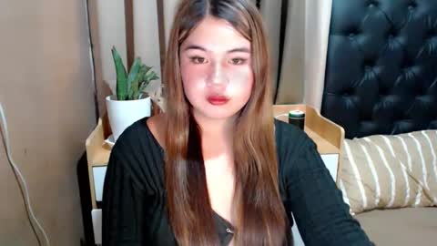 Snapshot of ursweet_ashley chatting on 02.01.25 online show from 02.01.25