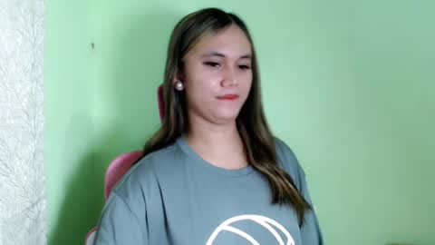 Snapshot of ursweet_athisa18 chatting on 07.23.26 Athisa online show from 07.23.26
