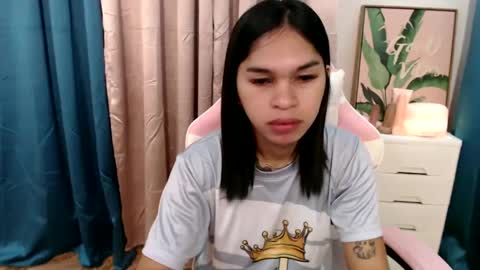 ursweet_zeviixx online show from 02.19.25