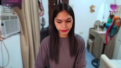 ursweet_zeviixx online show from 12.14.25