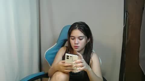 Snapshot of ursweetcarina69 chatting on 02.17.26 ursweetcarina69 online show from 02.17.26