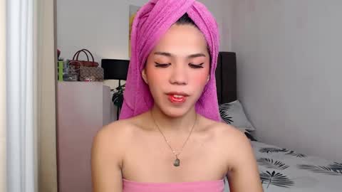 CHESCA online show from 01.26.25