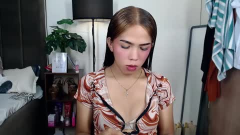 CHESCA online show from 02.18.25