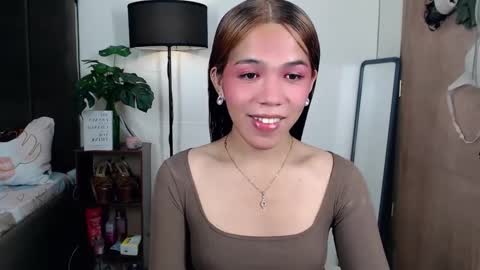 CHESCA online show from 02.24.25
