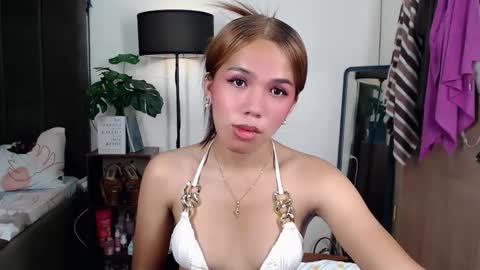 CHESCA online show from 02.24.25