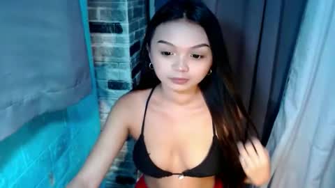 Snapshot of urugly_athena chatting on 05.23.26 urugly_athena online show from 05.23.26