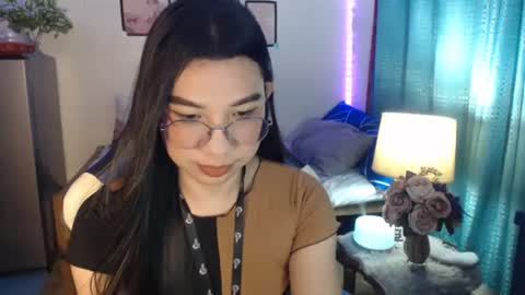 Ashley Kate Mateo Gray online show from 12.04.24