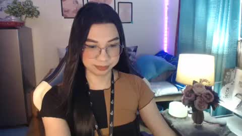 Ashley Kate Mateo Gray online show from 12.11.24