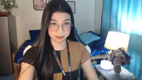 Ashley Kate Mateo Gray online show from 01.23.25