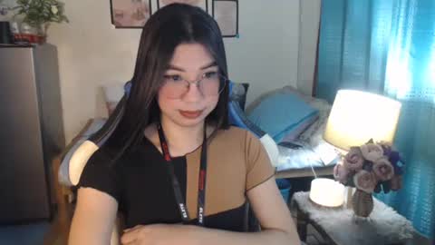 Ashley Kate Mateo Gray online show from 02.13.25