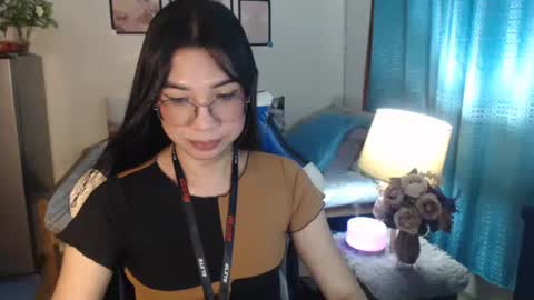 Ashley Kate Mateo Gray online show from 02.25.25