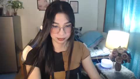 Ashley Kate Mateo Gray online show from 03.09.25