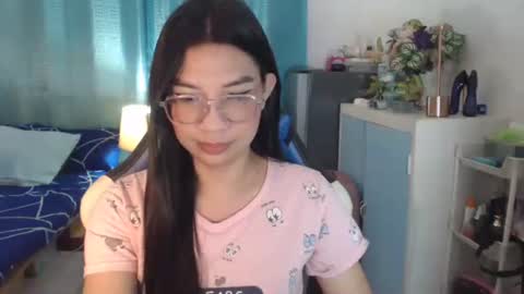 Ashley Kate Mateo Gray online show from 09.08.25