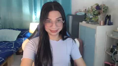 Ashley Kate Mateo Gray online show from 09.10.25