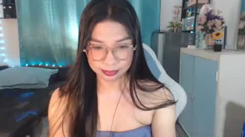 Ashley Kate Mateo Gray online show from 03.26.26