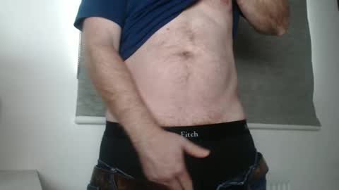 Snapshot of us5030 chatting on 10.04.25 US5030 online show from 10.04.25