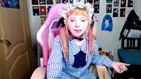 Usagi Blush online show from 09.29.25