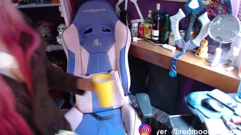 --Lucy-- online show from 09.17.25