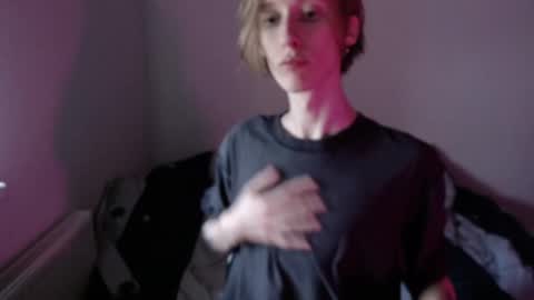 Snapshot of usuck364662 chatting on 12.19.24 Excuse me online show from 12.19.24