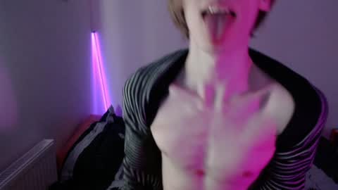 Snapshot of usuck364662 chatting on 01.11.25 Excuse me online show from 01.11.25