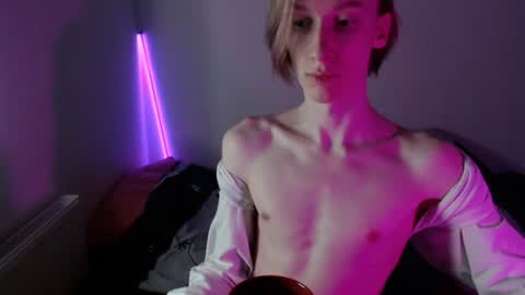 Snapshot of usuck364662 chatting on 01.29.25 Excuse me online show from 01.29.25