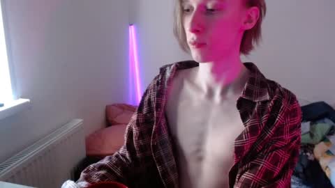 Snapshot of usuck364662 chatting on 02.19.25 Excuse me online show from 02.19.25