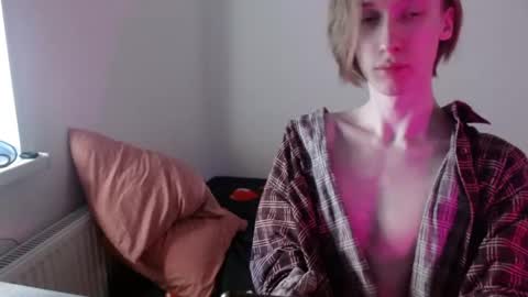 Snapshot of usuck364662 chatting on 02.22.25 Excuse me online show from 02.22.25