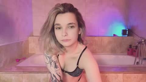 vivi online show from 02.13.25