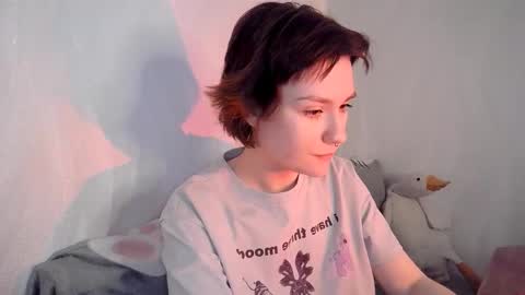 Snapshot of uwujudyosas chatting on 02.04.26 Judy online show from 02.04.26