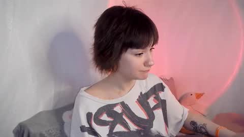 Snapshot of uwujudyosas chatting on 02.11.26 Judy online show from 02.11.26