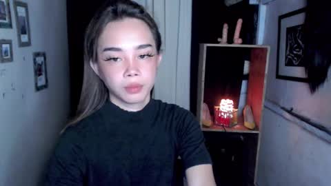 Snapshot of uxie_mew chatting on 09.22.25 Ahn Chiyo online show from 09.22.25