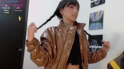 Snapshot of v1cky_ chatting on 10.10.25 v1cky_ online show from 10.10.25