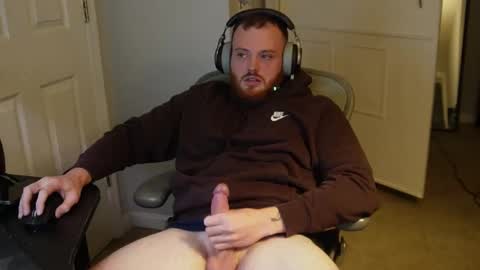 Snapshot of v_for_veng chatting on 10.02.25 v_for_veng online show from 10.02.25