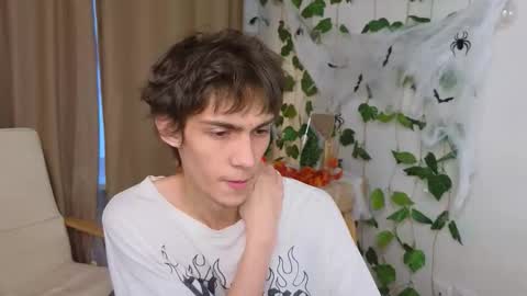 Valora online show from 10.29.25