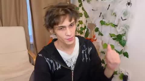 Valora online show from 11.01.25