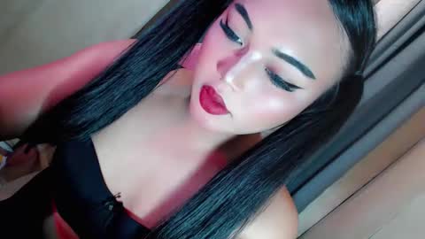 JESS - DONT FORGET TO FOLLOW ME AND GIVE ME THUMBS UP online show from 02.19.26