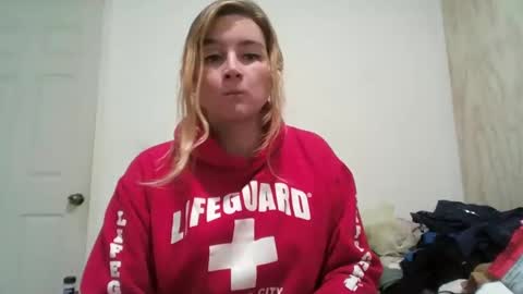 Snapshot of vagimosa chatting on 10.30.25 vagimosa online show from 10.30.25