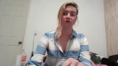 Snapshot of vagimosa chatting on 11.03.25 vagimosa online show from 11.03.25